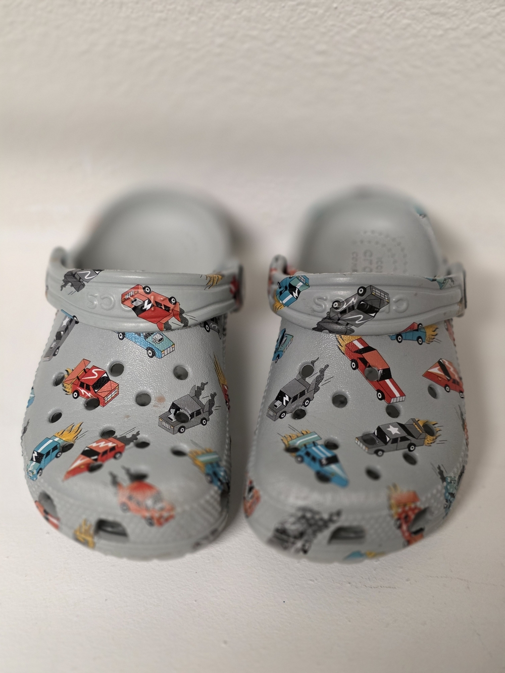 Crocs Kids Grey Car Print Clog